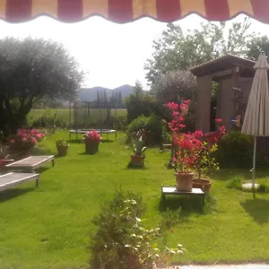 https://bb-dora-e-flavio-country-rooms.hotelinveneto.com