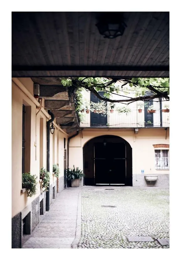 Taking A Walk In The Beating Heart Of Navigli Apartment Milan Italy